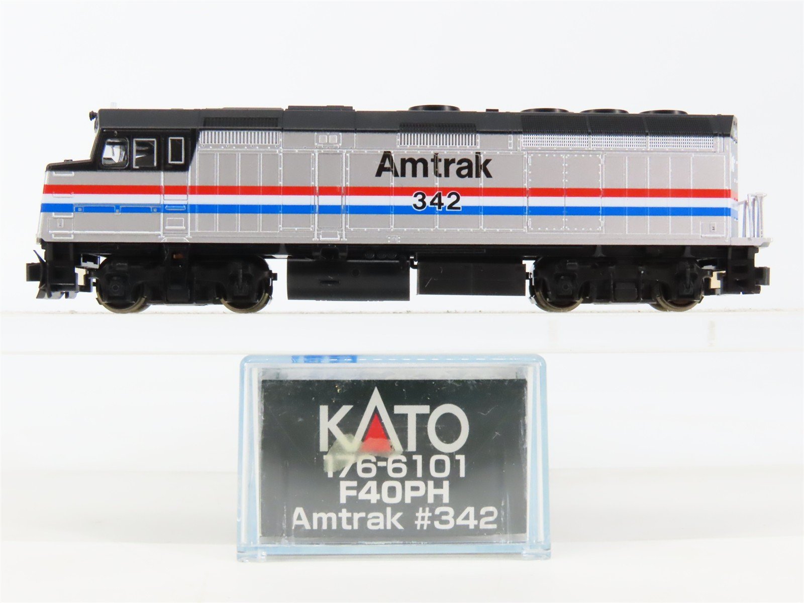 N Scale KATO 176-6101 AMTK Amtrak Phase III F40PH Diesel #342 - DCC Ready