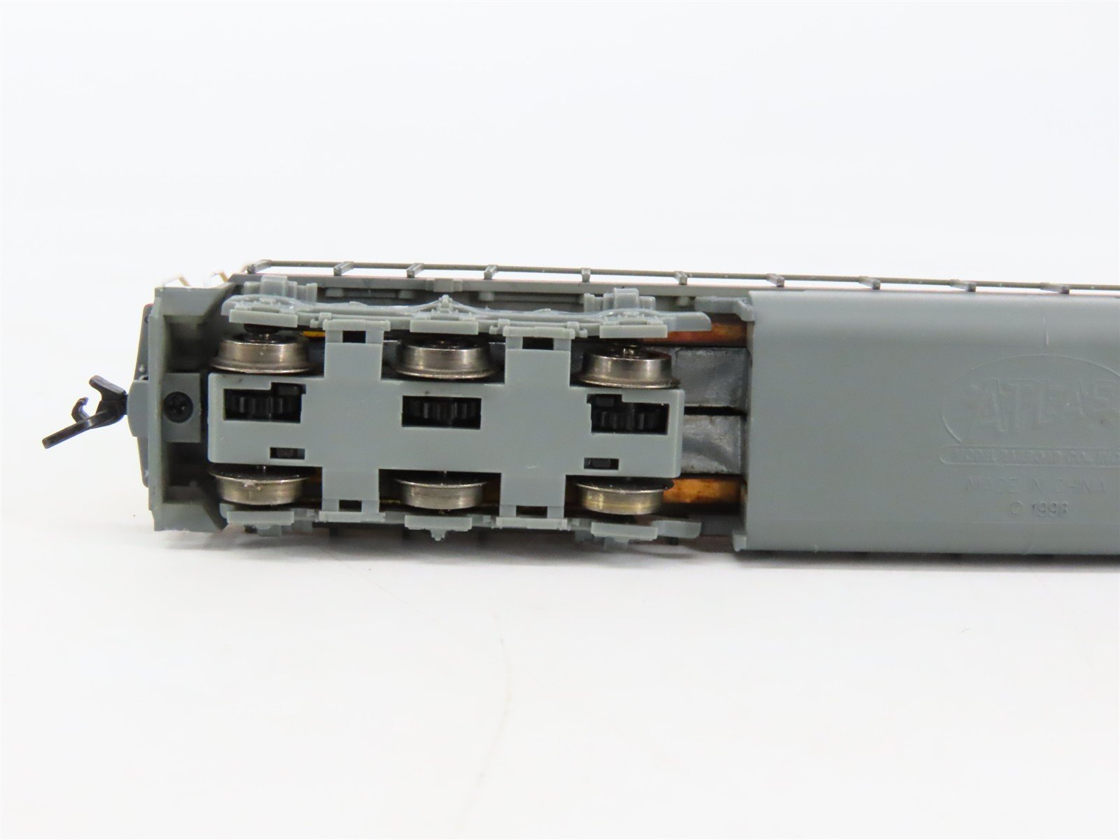 N Scale Atlas 49210 UP Union Pacific EMD SD60M Diesel #2265 - DCC Ready