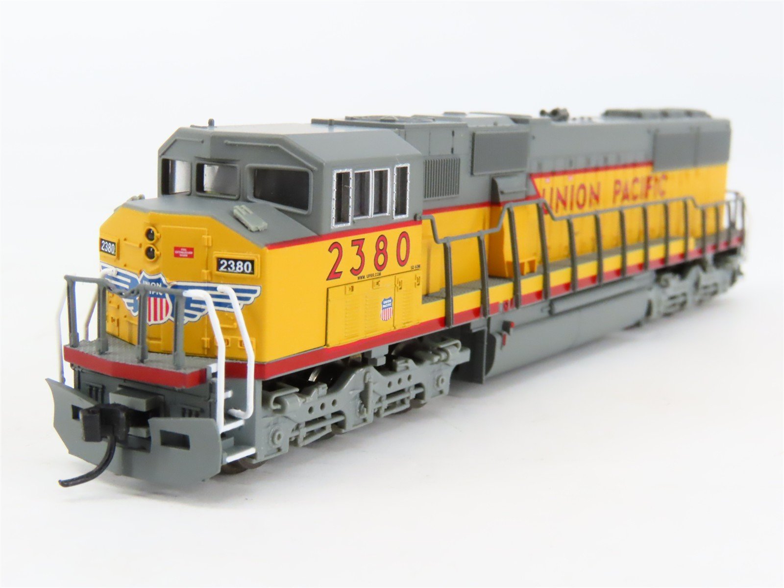 N Scale Atlas 49211 UP Union Pacific EMD SD60M Diesel #2380 - DCC Ready