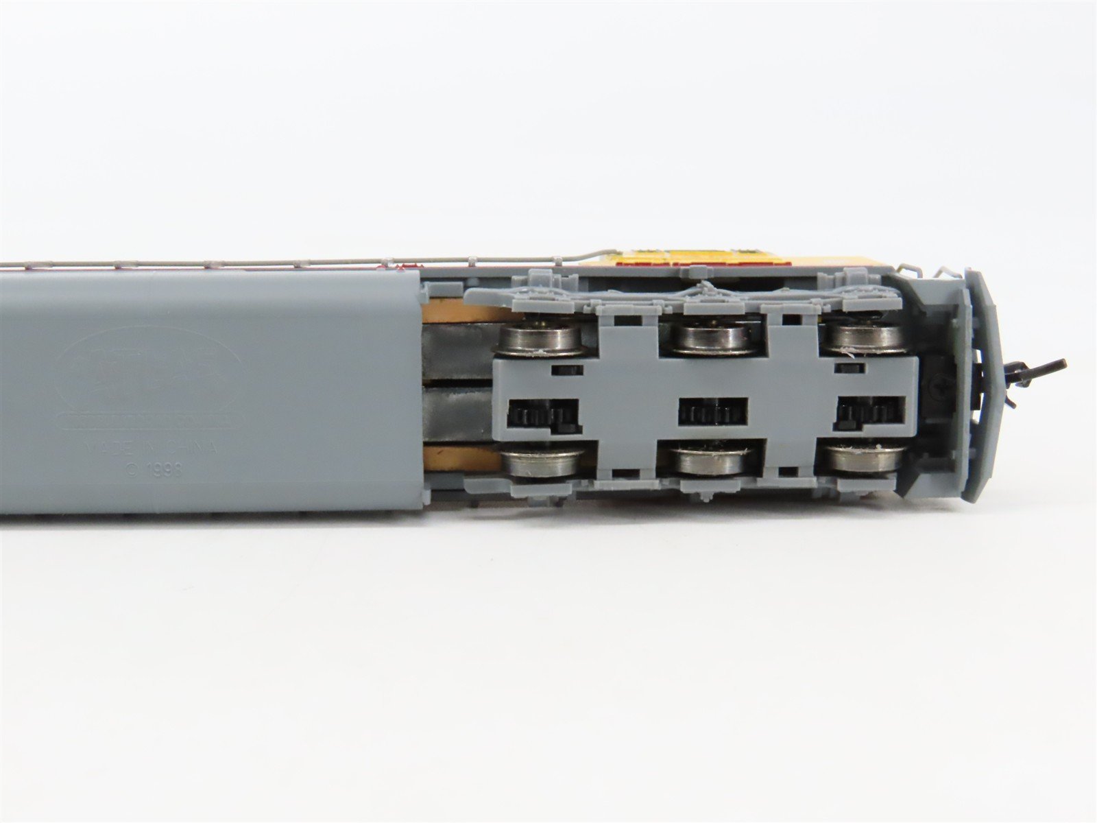 N Scale Atlas 49213 UP Union Pacific EMD SD60M Diesel #6207 - DCC Ready