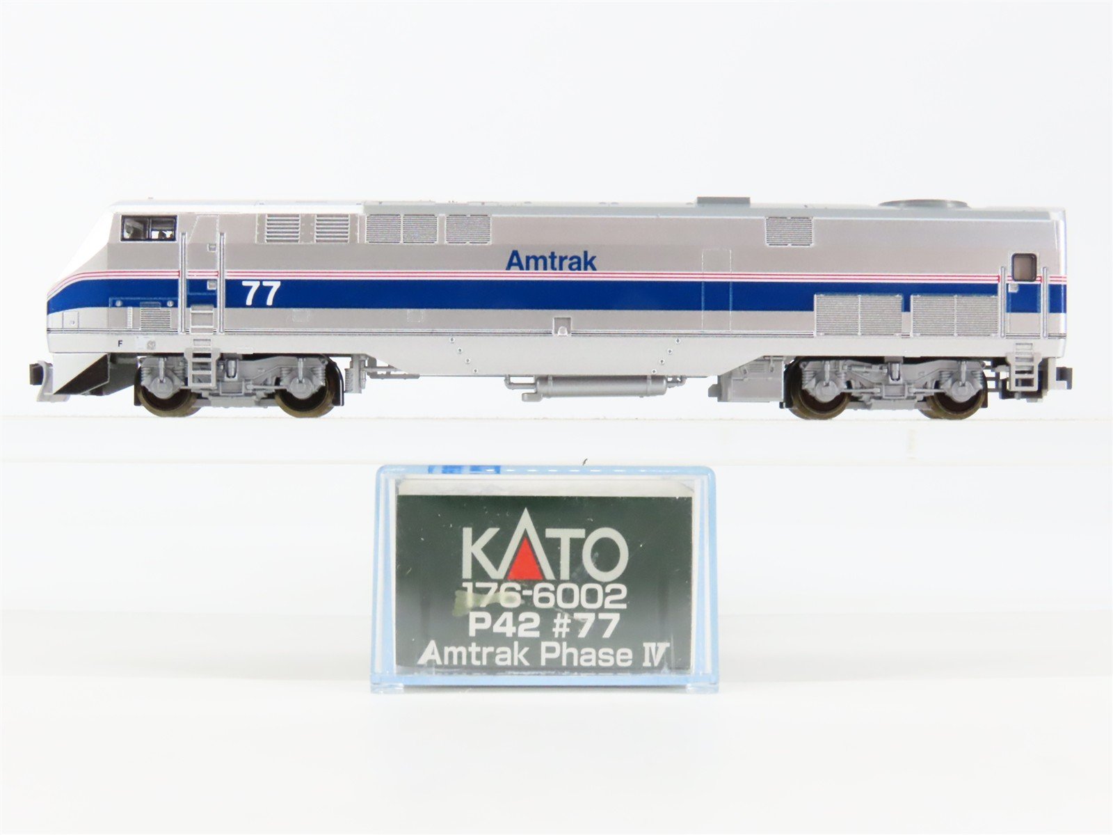 N Scale KATO 176-6002 AMTK Amtrak Phase IV P42 Genesis Diesel #77 - DCC Ready