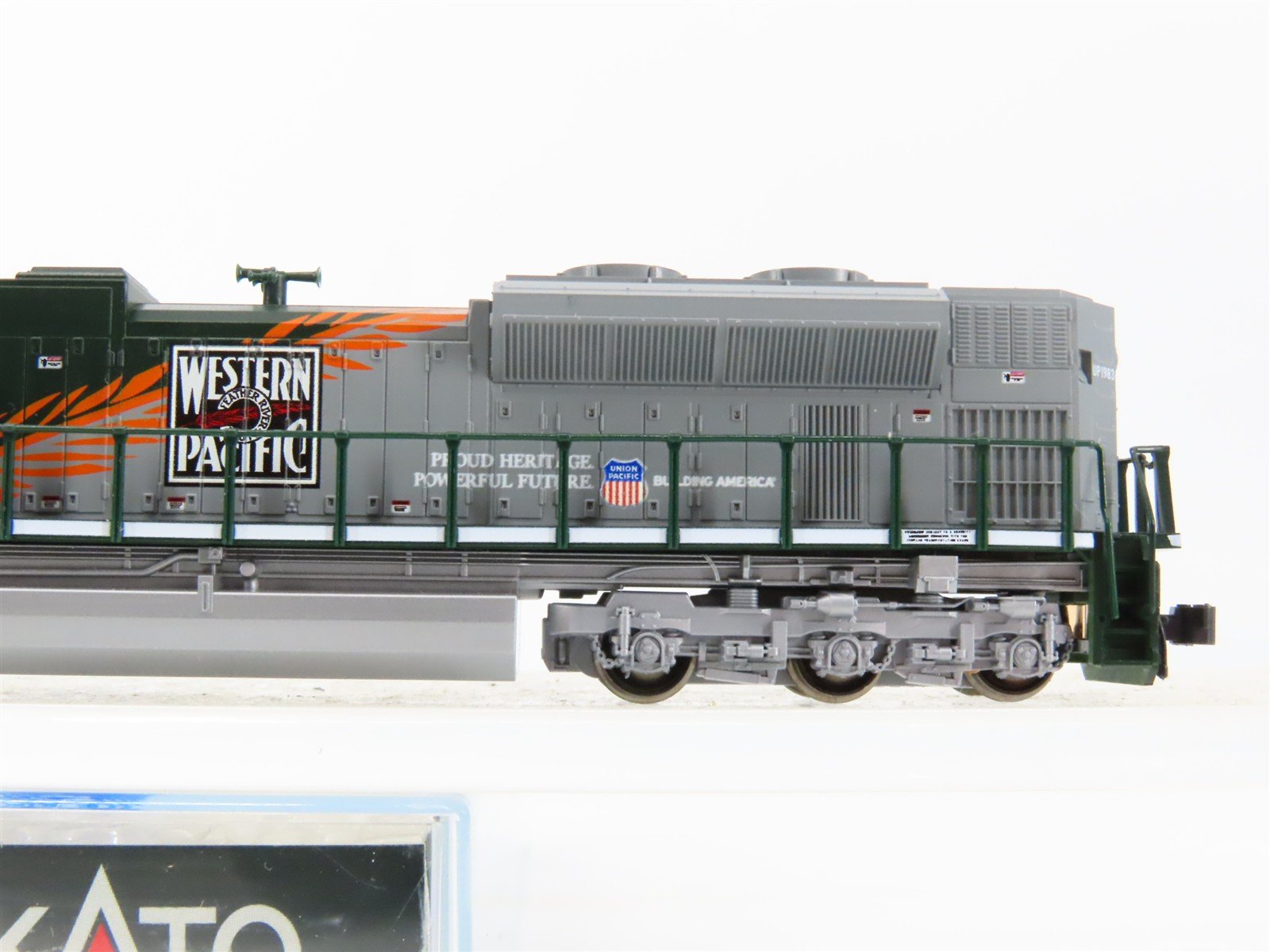 N Scale KATO 176-8410 UP / WP Heritage EMD SD70ACe Diesel #1983 - DCC Ready