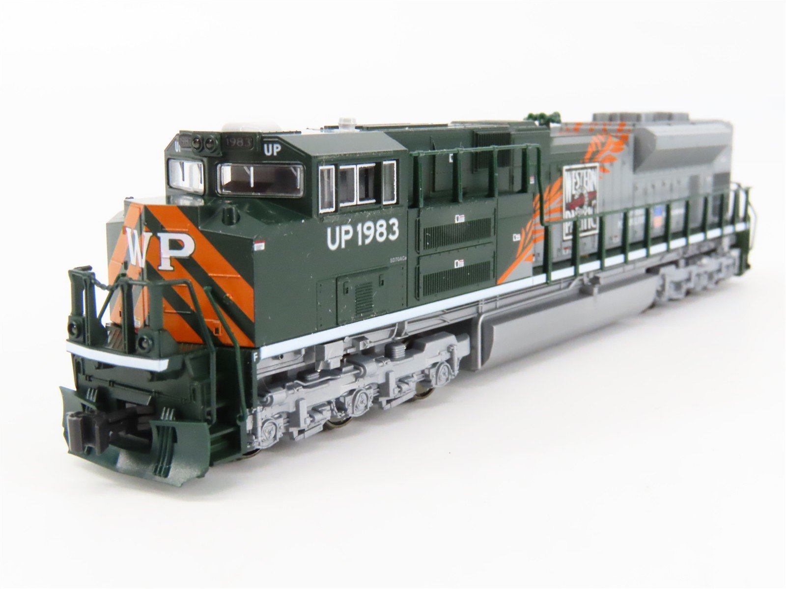 N Scale KATO 176-8410 UP / WP Heritage EMD SD70ACe Diesel #1983 - DCC Ready