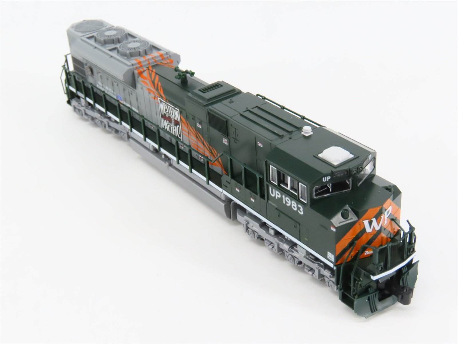 N Scale KATO 176-8410 UP / WP Heritage EMD SD70ACe Diesel #1983 - DCC Ready