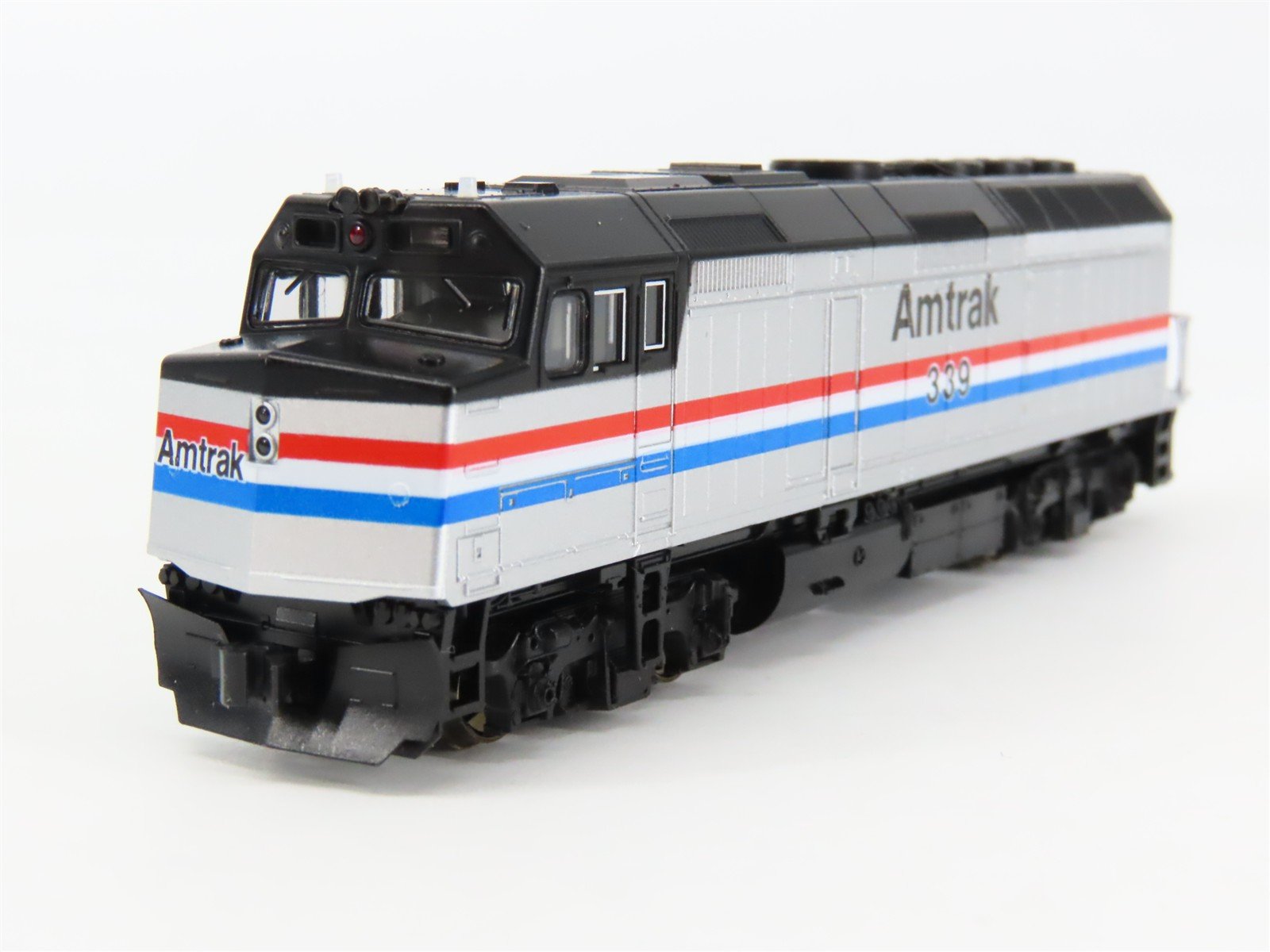 N Scale KATO AMTK Amtrak Phase III EMD F40PH Diesel #339 - DCC Ready