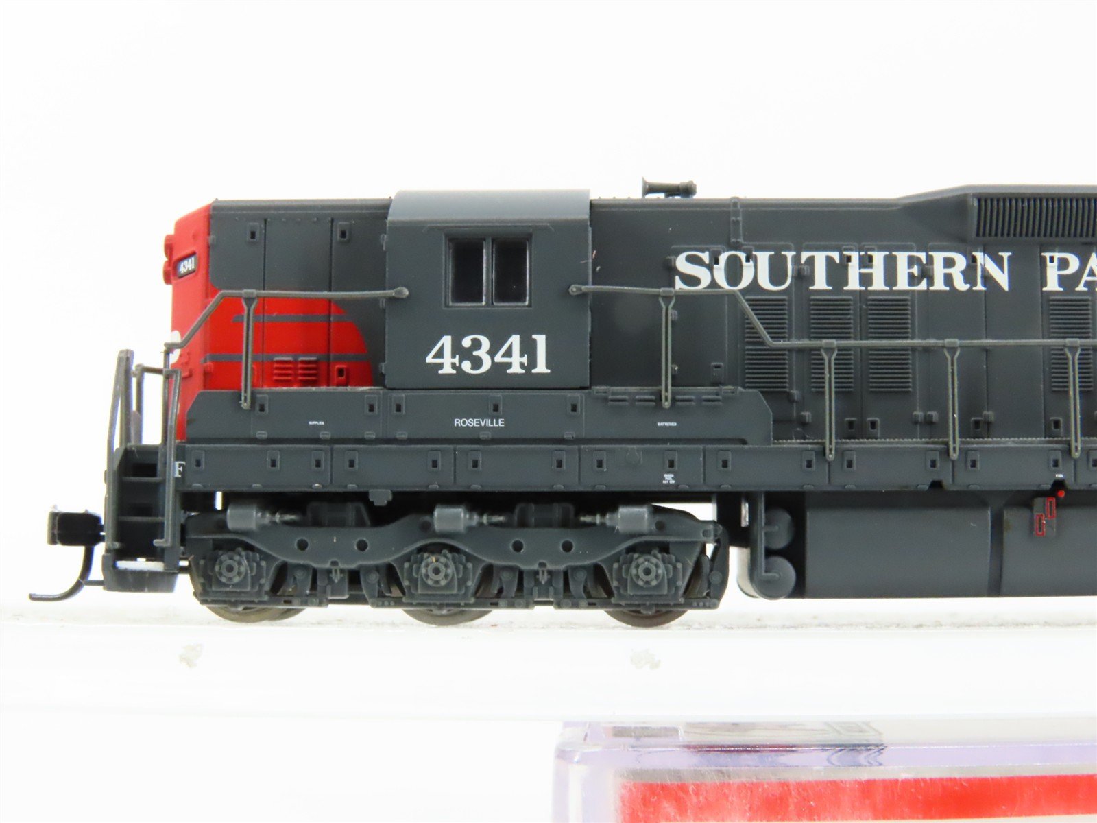 N Scale Atlas 53511 SP Southern Pacific SD9 Diesel Locomotive #4341