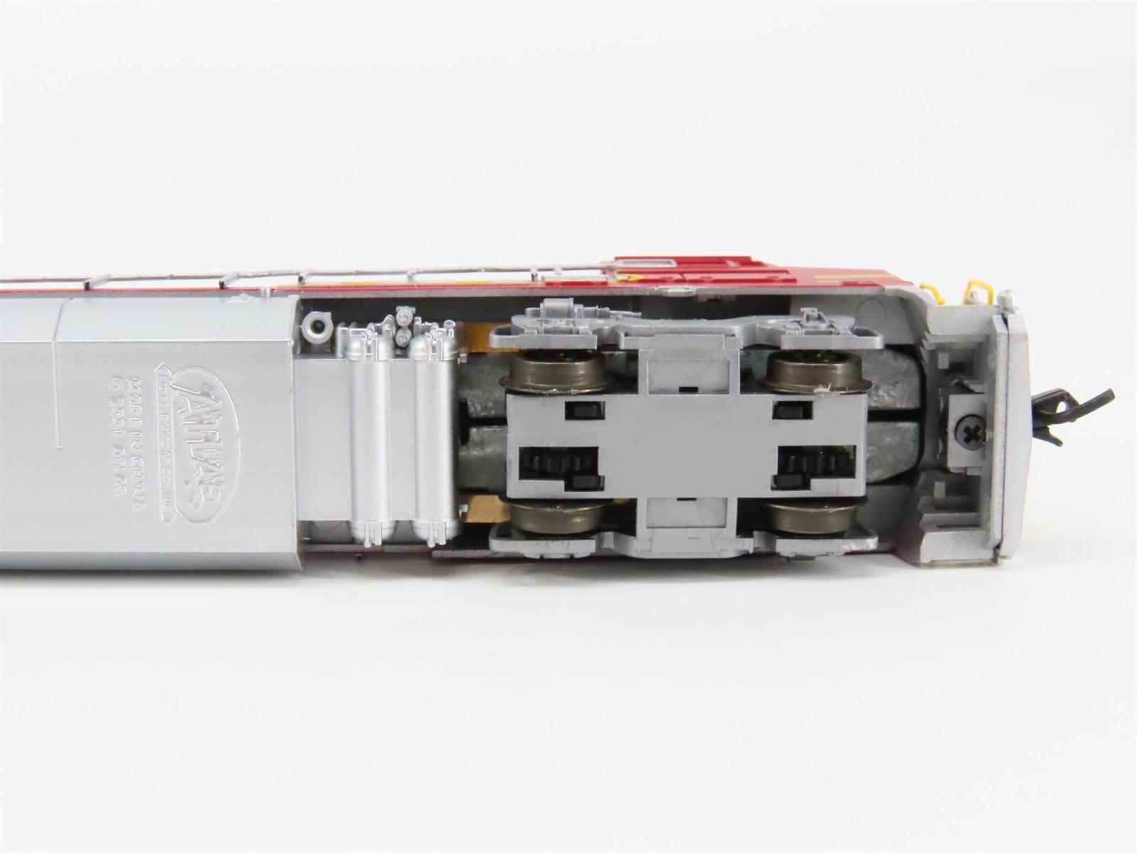 N Scale Atlas 48803 ATSF Santa Fe Dash 8-40BW Diesel Locomotive #518