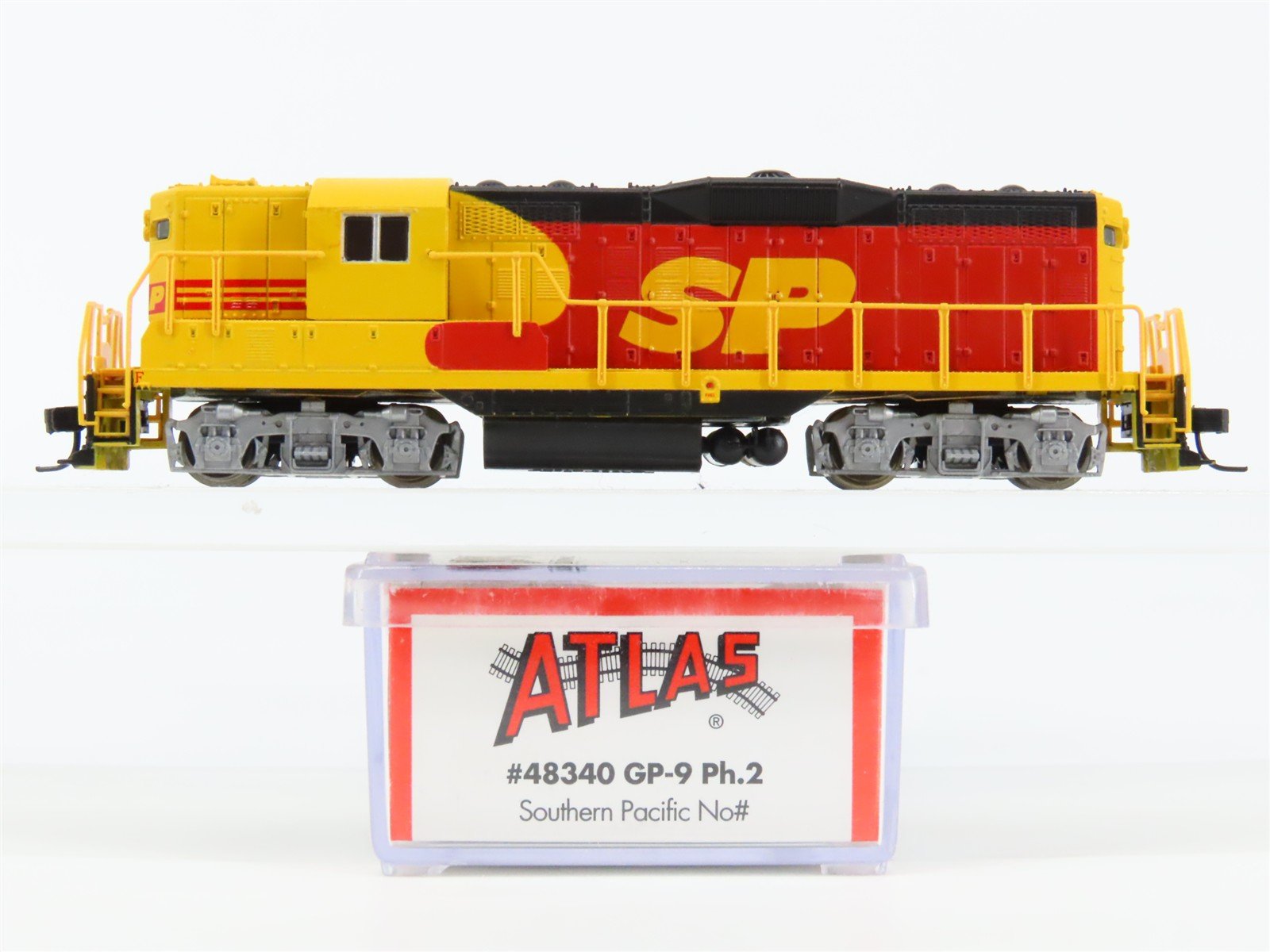 N Scale Atlas 48340 SP Southern Pacific GP9 Ph.2 Diesel Locomotive No#