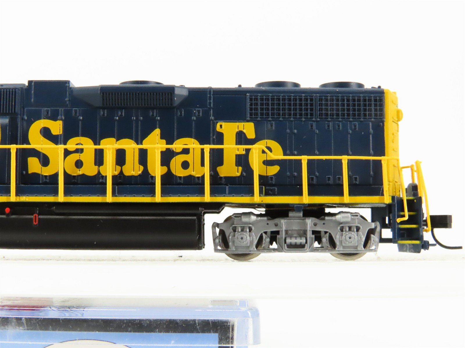 N Scale Atlas 40000229 ATSF Santa Fe GP38 Diesel Locomotive #2308