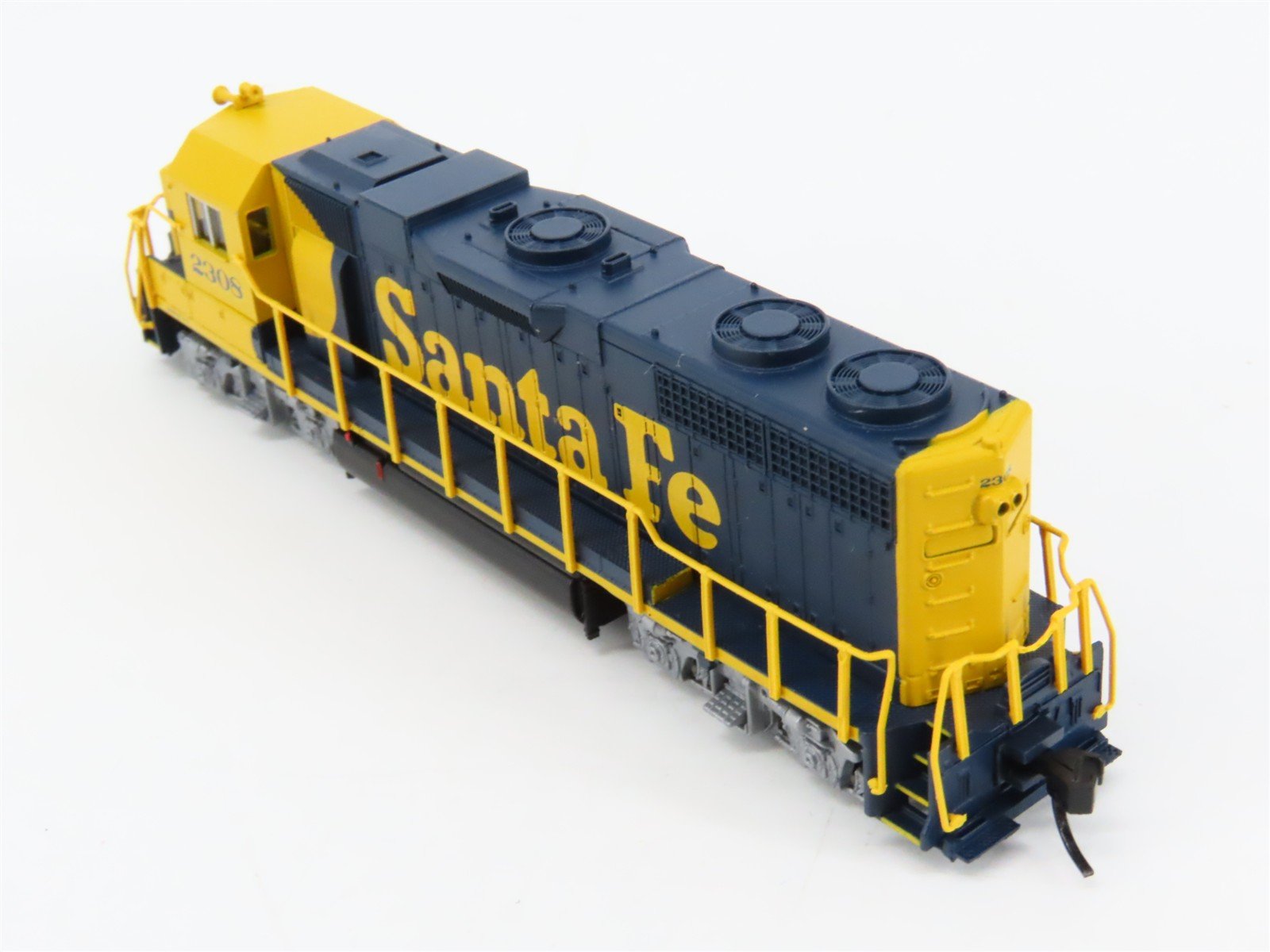 N Scale Atlas 40000229 ATSF Santa Fe GP38 Diesel Locomotive #2308