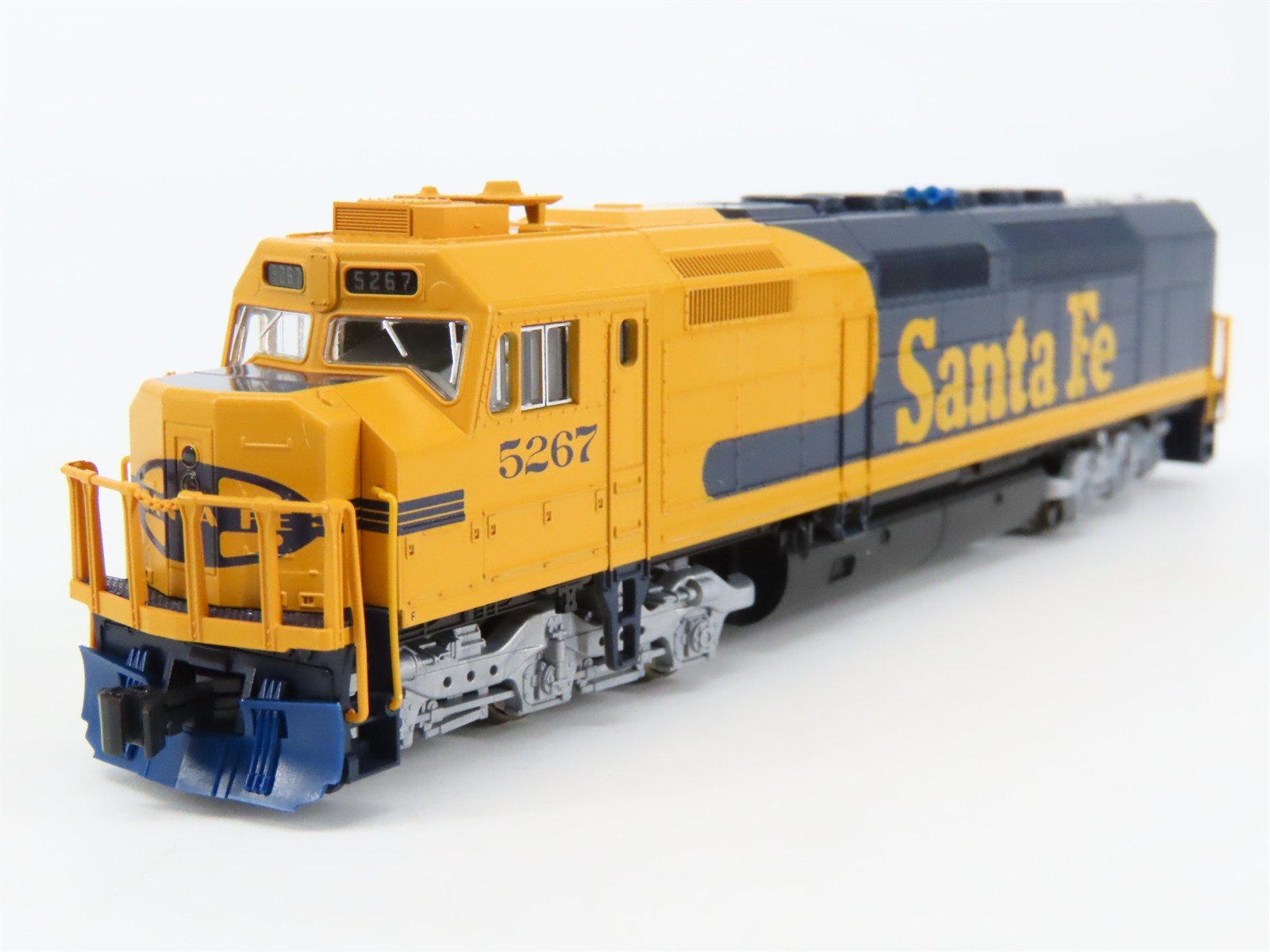 N Scale Kato 176-9213 ATSF Santa Fe SDP40F Diesel Locomotive #5267