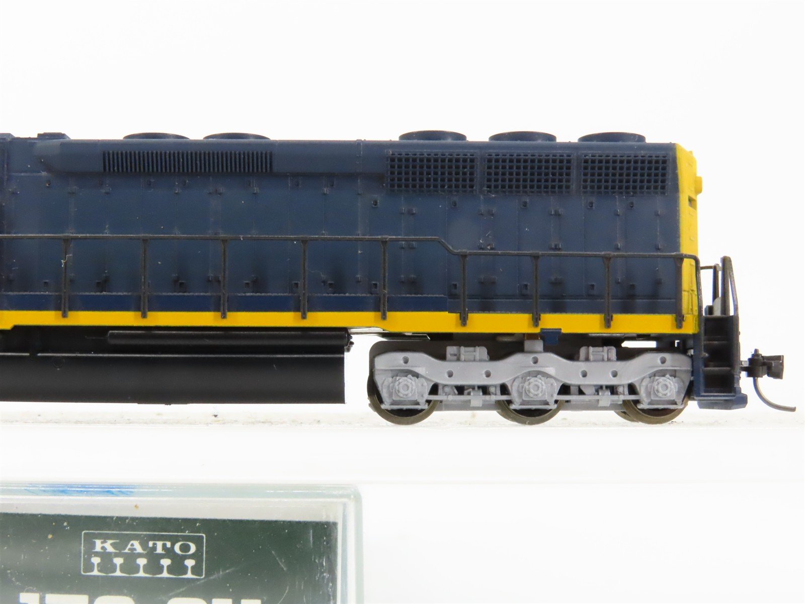 N Scale Kato 176-311 ATSF Santa Fe SD45 Diesel Locomotive #5372 Customized