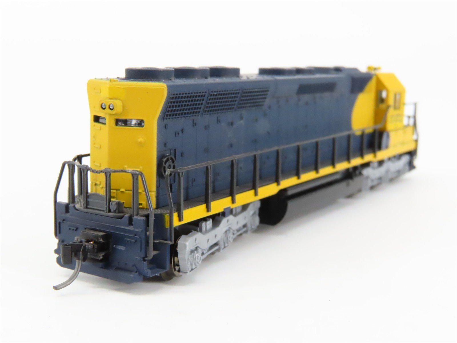 N Scale Kato 176-311 ATSF Santa Fe SD45 Diesel Locomotive #5372 Customized