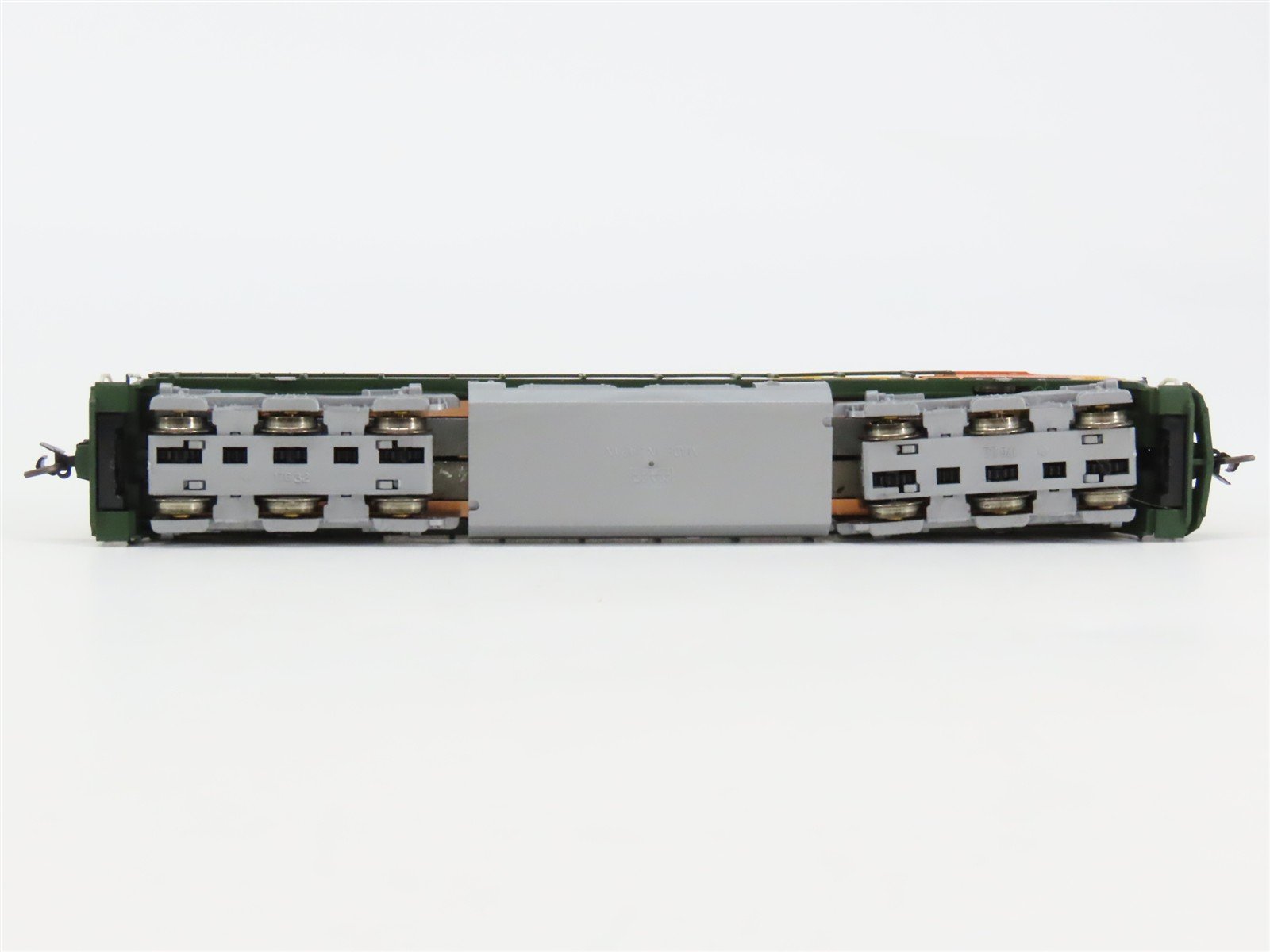 N Scale KATO 176-3502 BNSF Railway C44-9W Diesel Locomotive #745