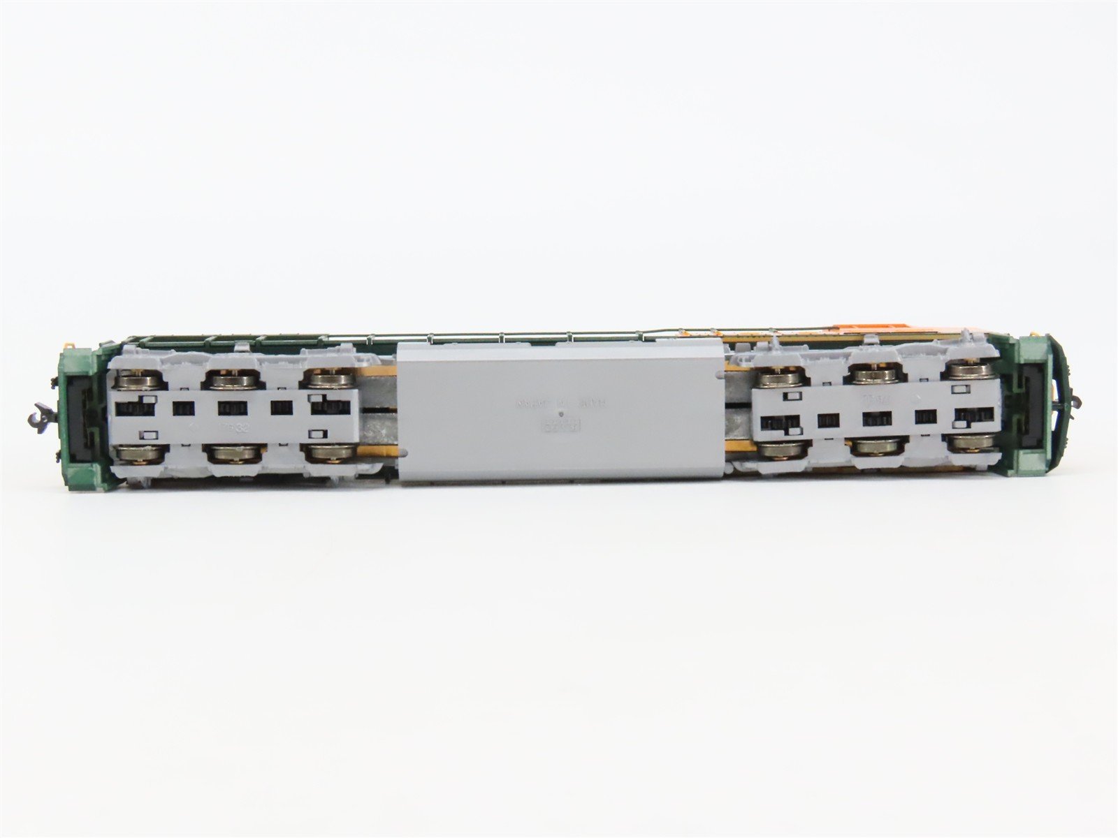 N Scale Kato 176-7111 BNSF Railway AC4400CW Diesel Locomotive #5622