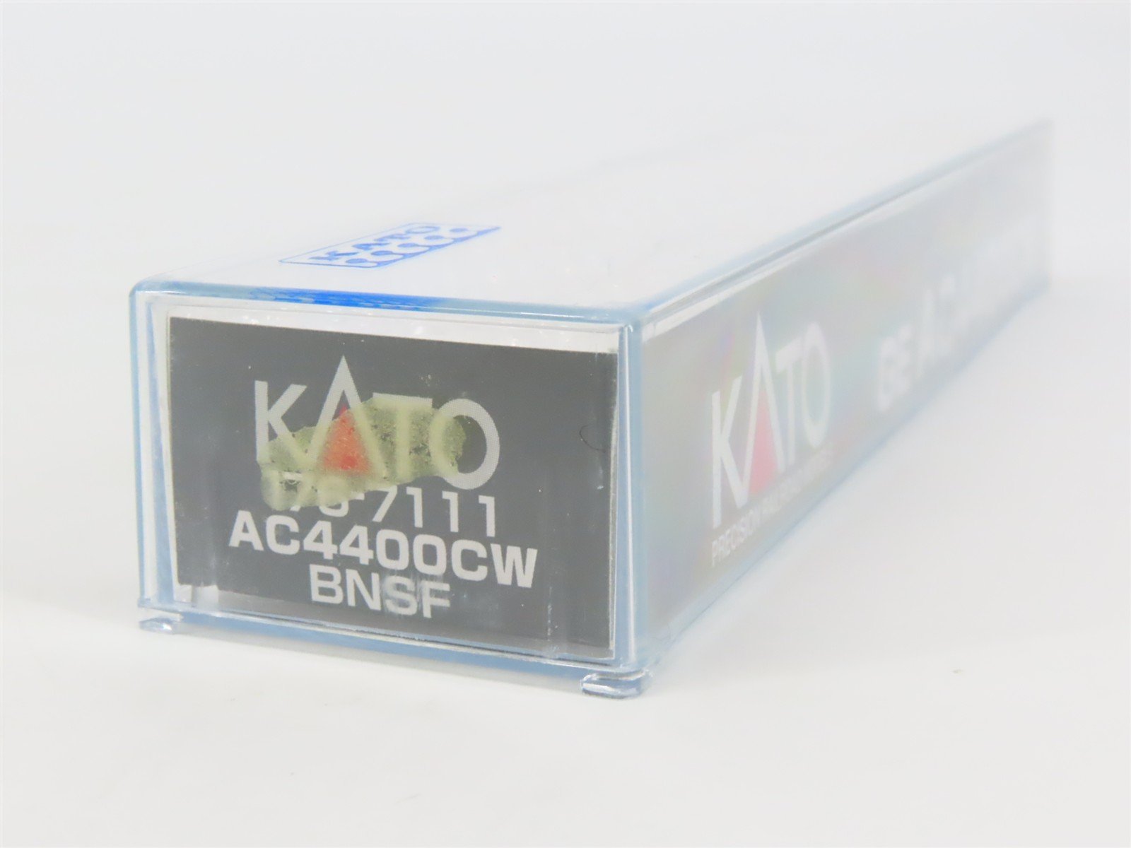 N Scale Kato 176-7111 BNSF Railway AC4400CW Diesel Locomotive #5622