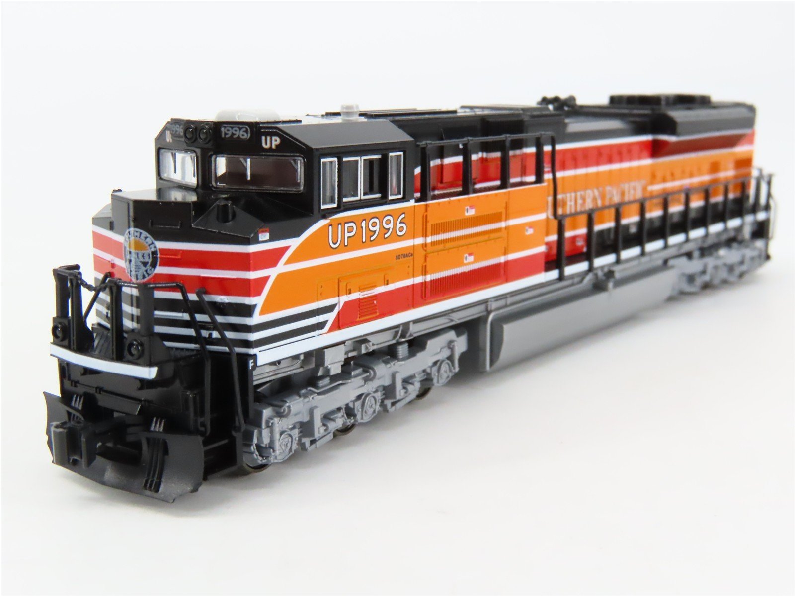 N Kato 176-8406 UP Southern Pacific Heritage SD70ACe Diesel #1996 - DCC Ready