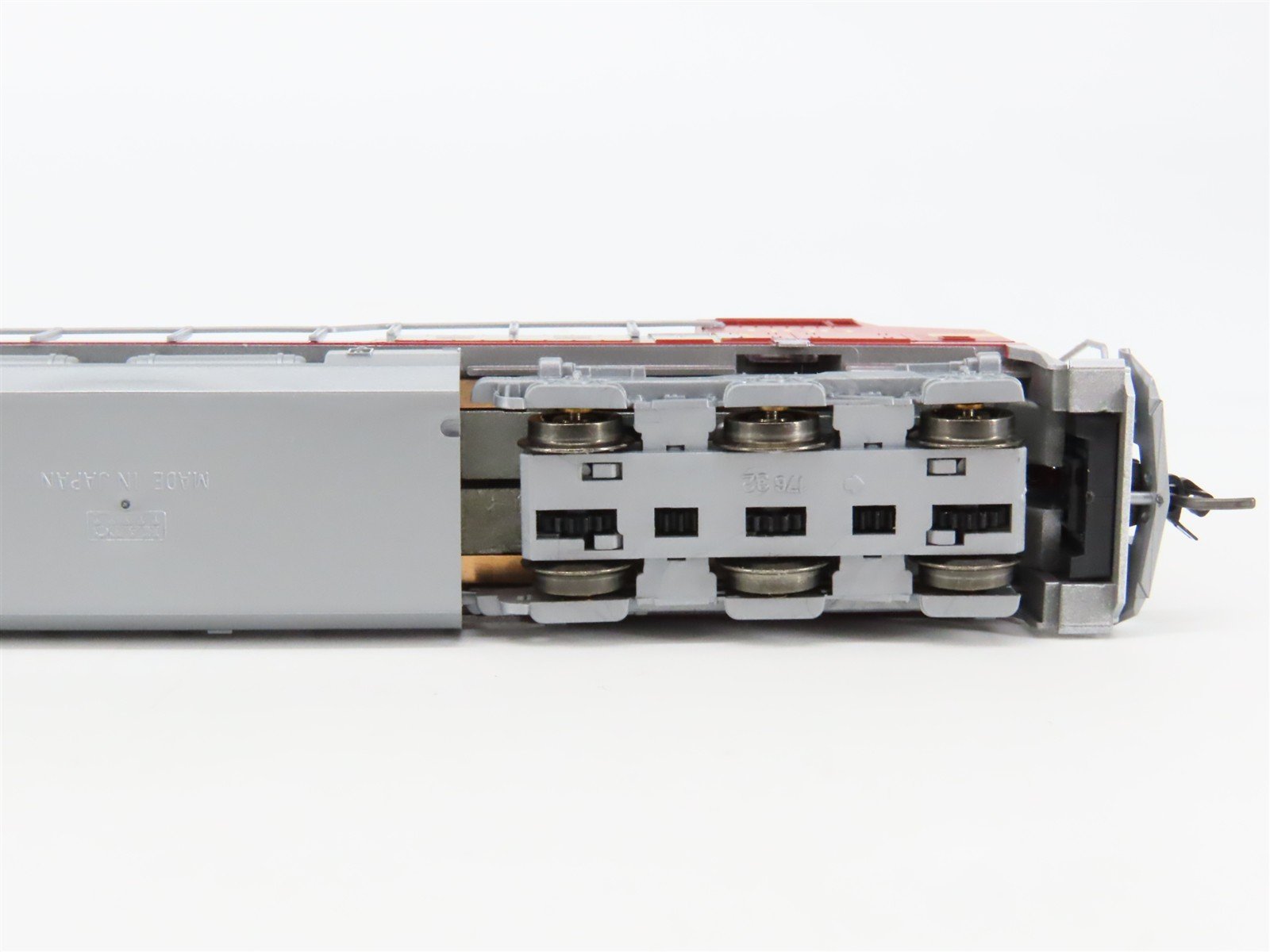 N Scale KATO 176-3501 ATSF Santa Fe C44-9W Diesel Locomotive #600