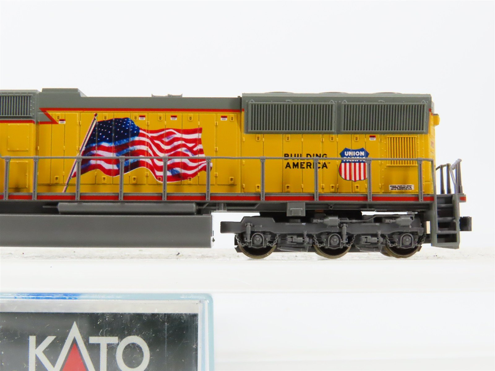 N Scale Kato 176-7504 UP Union Pacific SD70M Diesel Locomotive #3972