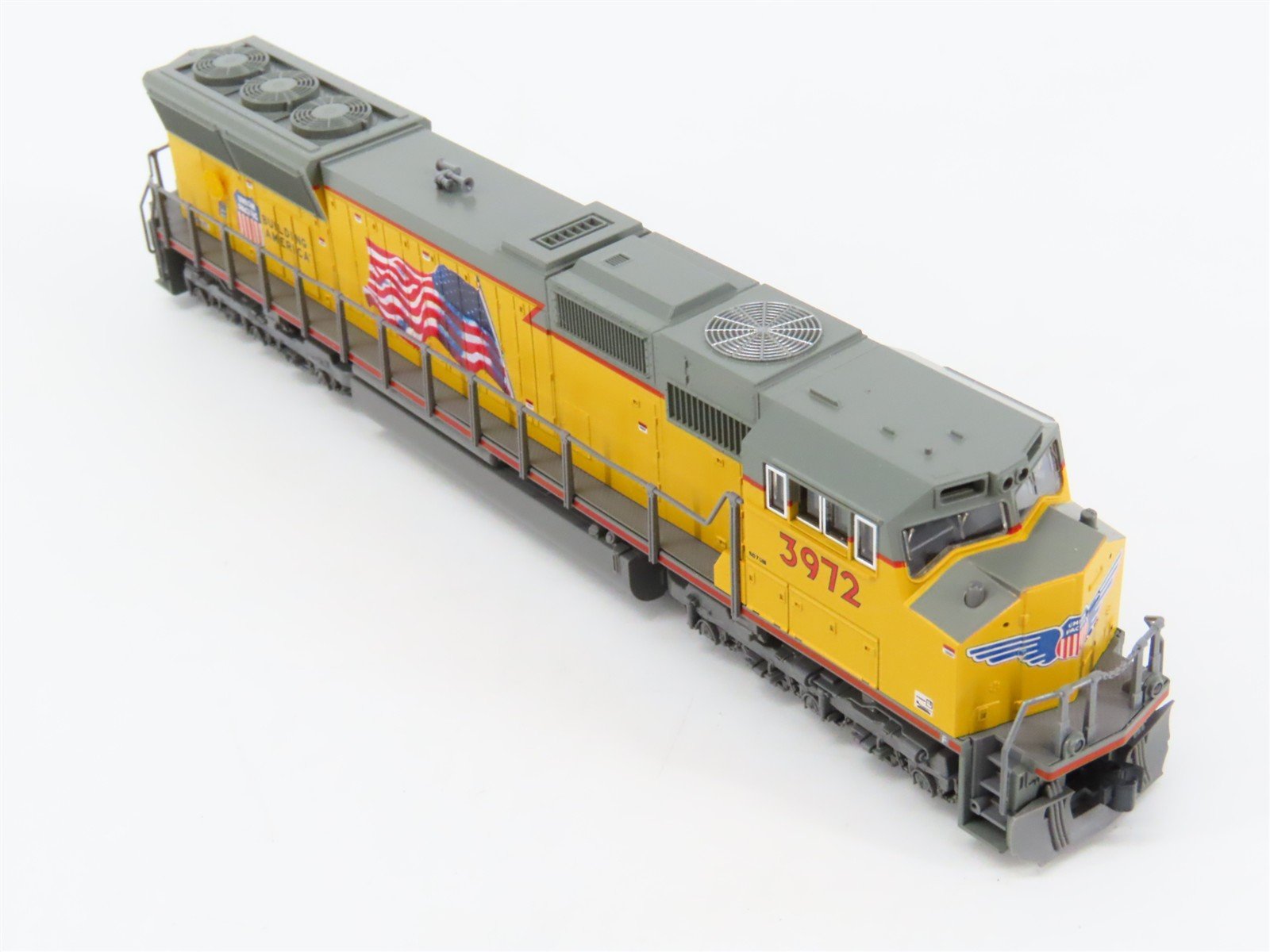 N Scale Kato 176-7504 UP Union Pacific SD70M Diesel Locomotive #3972