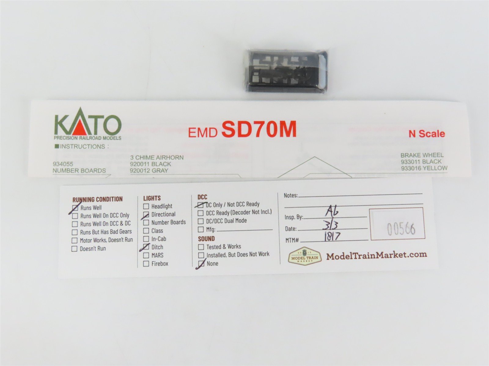 N Scale Kato 176-7504 UP Union Pacific SD70M Diesel Locomotive #3972