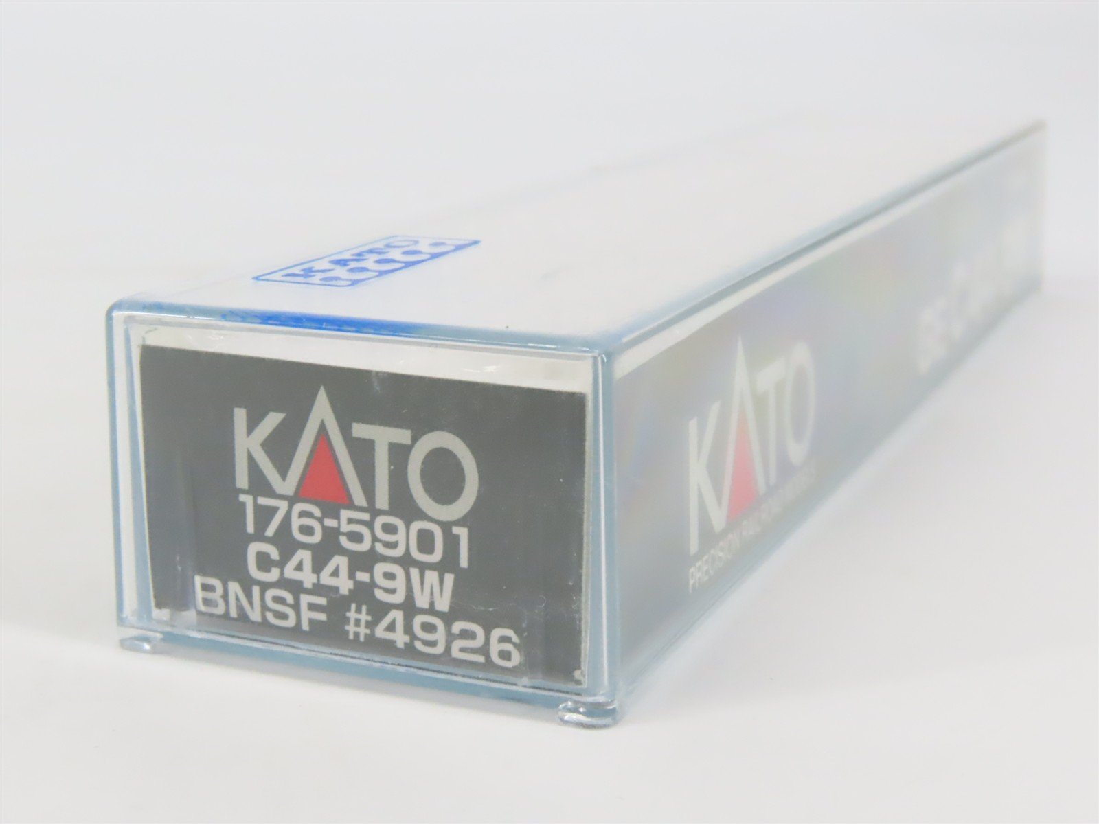 N Scale Kato 176-5901 BNSF Railway C44-9W Diesel Locomotive #4926