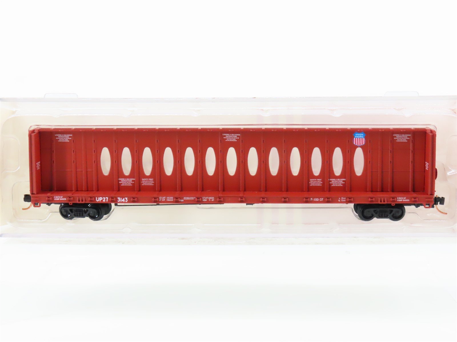 N Scale Red Caboose RN-16603-7 UP Union Pacific Centerbeam Flat Car #273143