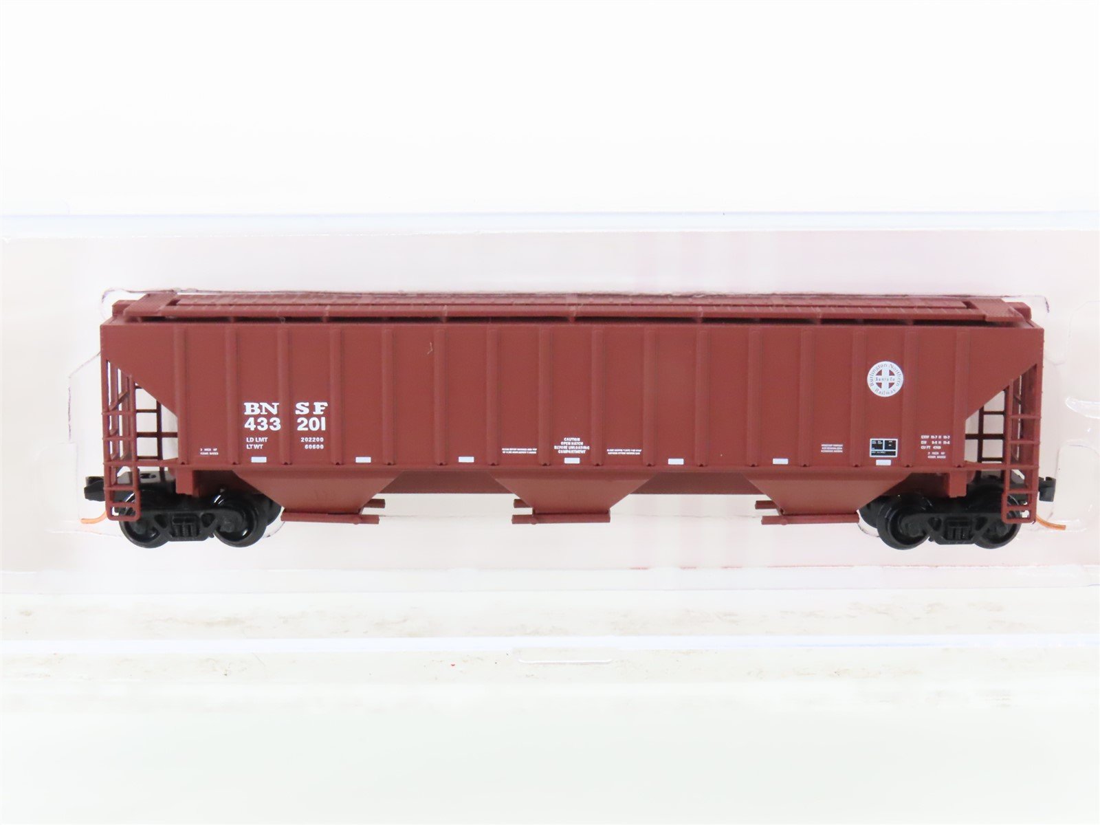 N Scale Red Caboose RM-25404-7 BNSF Railway 3-Bay Covered Hopper #433201