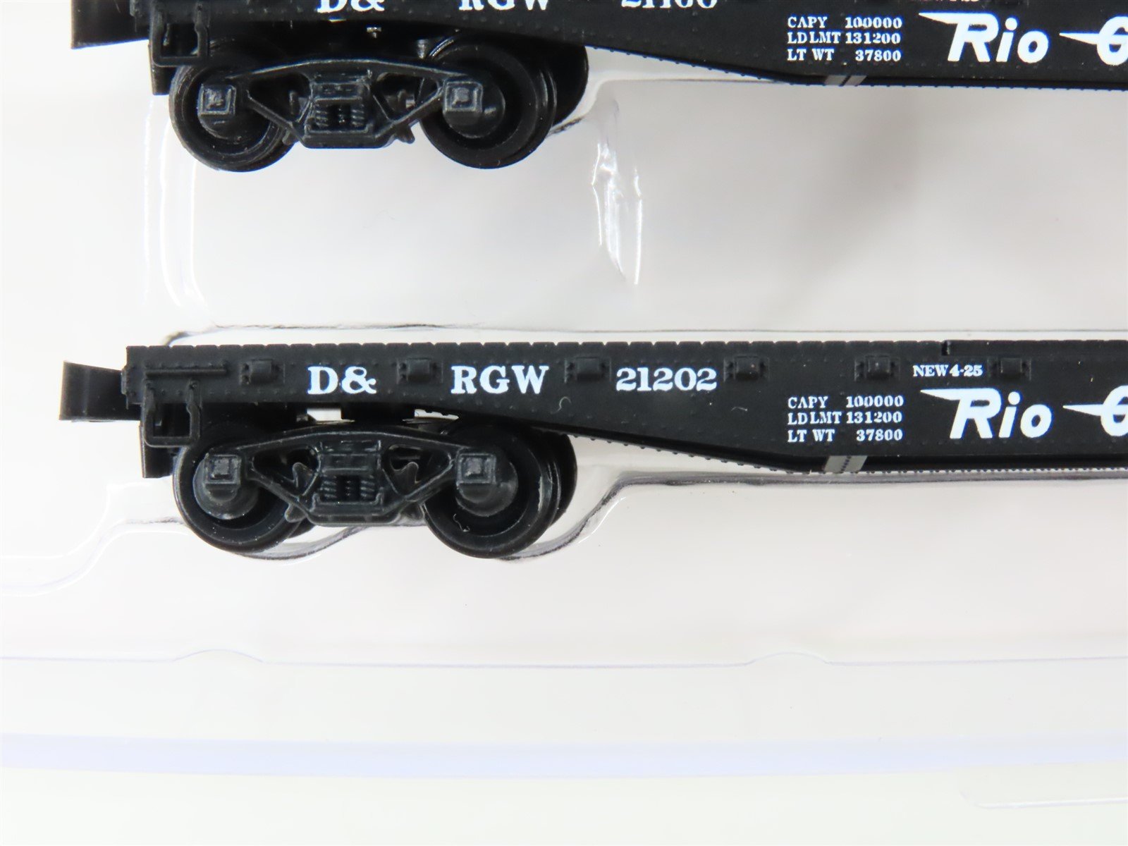 N Scale Red Caboose RN-16018-3 D&RGW Rio Grande Fish Belly Flat Car 2-Pack