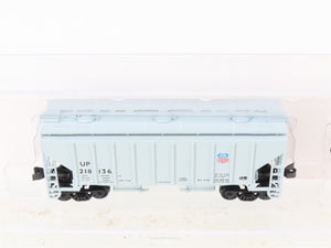 N Scale Red Caboose RN-15002-10 UP Union Pacific 2-Bay Covered Hopper #218136