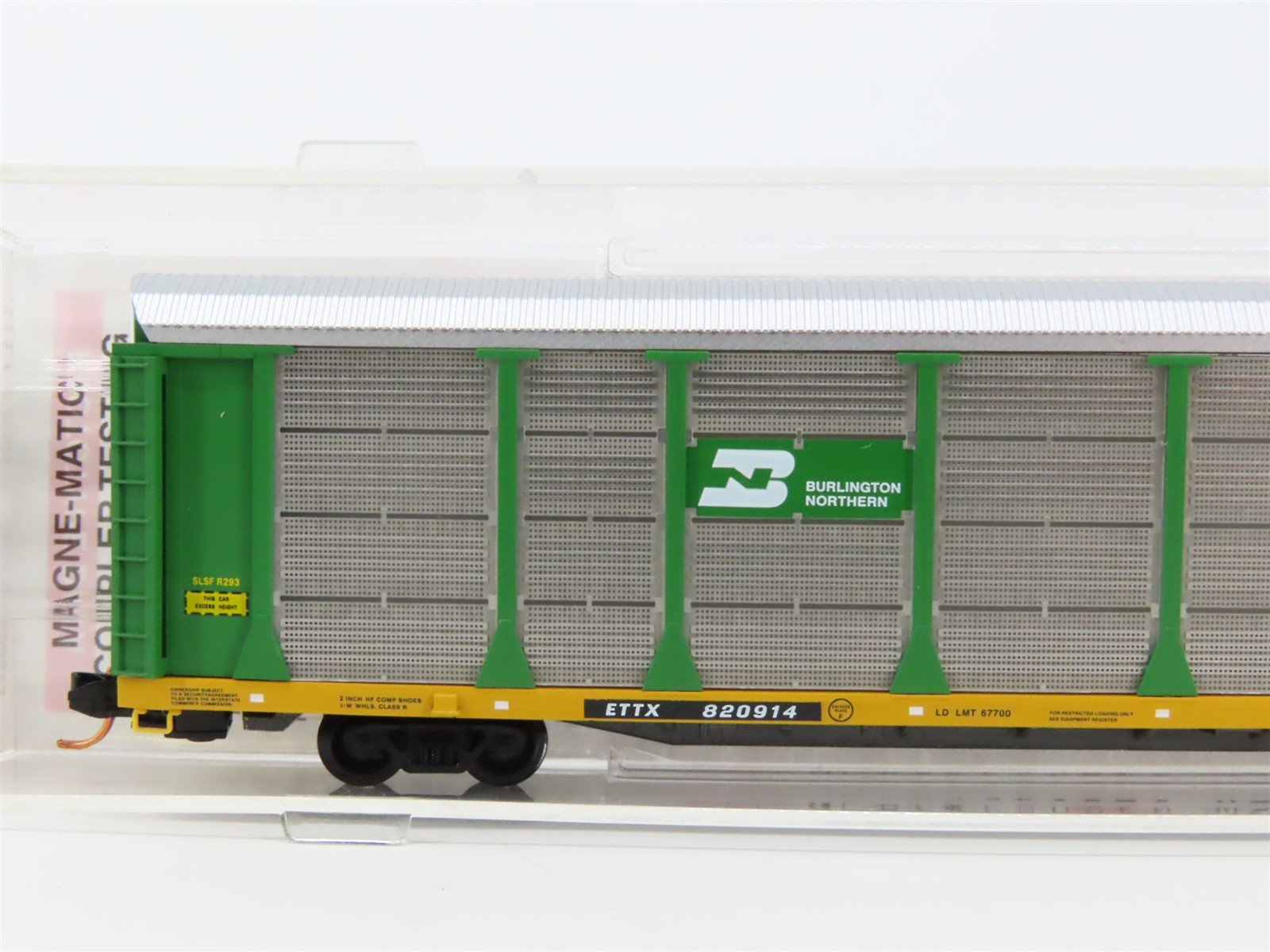 N Scale Micro-Trains MTL 11100030 ETTX BN 89' Tri-Level Closed Auto Rack #820914