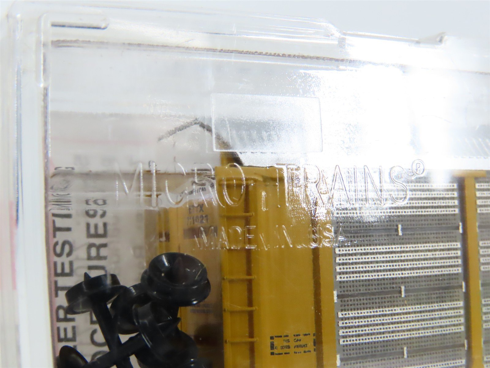 N Scale Micro-Trains MTL 11100020 ETTX TTX 89' Tri-Level Closed Auto Rack 711021