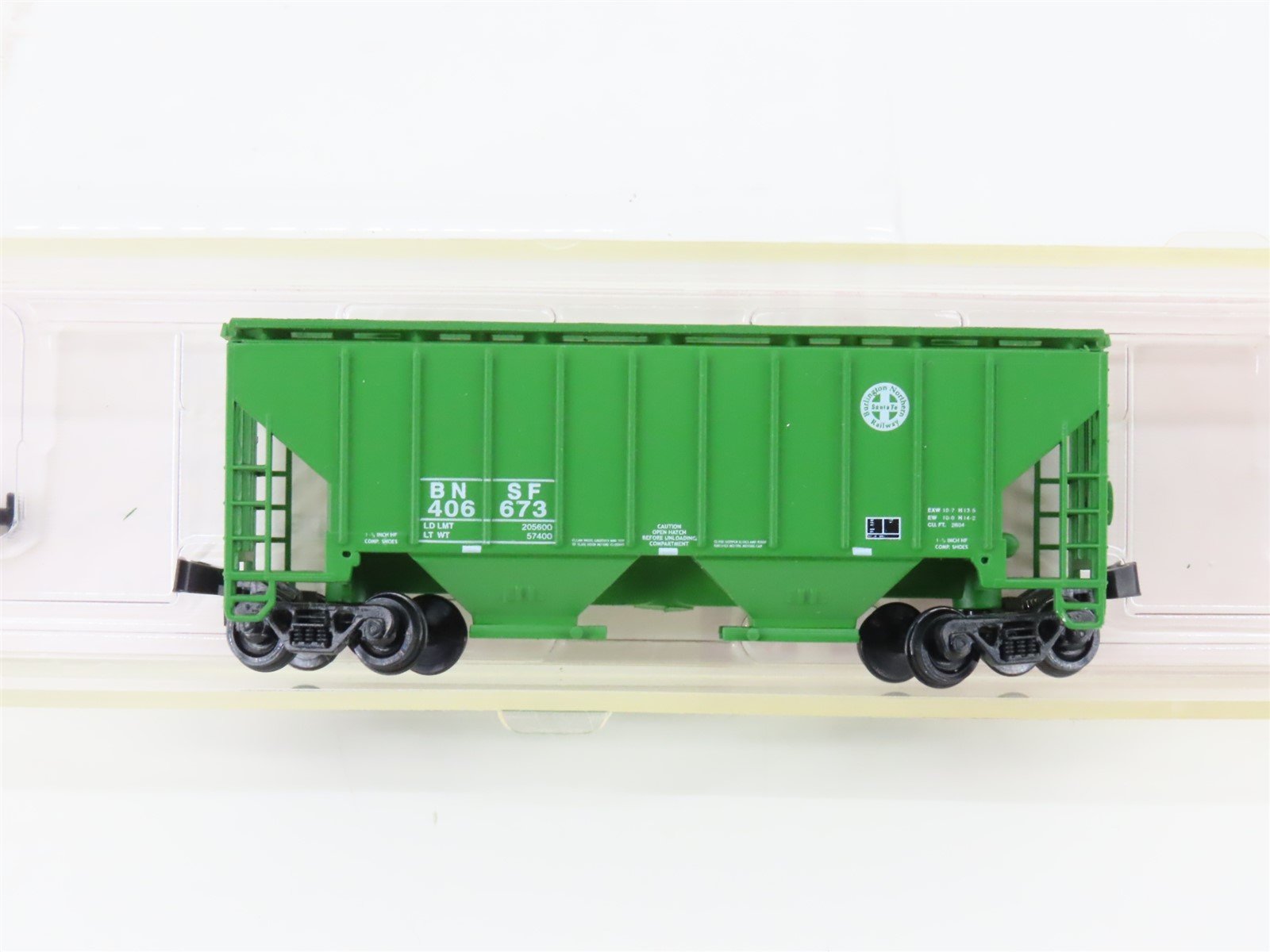 N Scale Red Caboose RN-15014-8 BNSF Railway 2-Bay Covered Hopper #406673