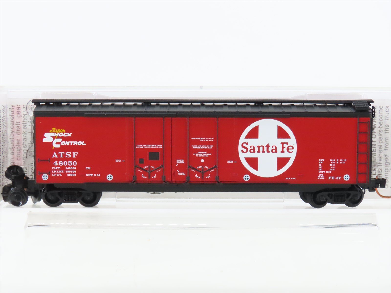N Scale Micro-Trains MTL 03600070 ATSF Santa Fe Shock Control 50' Boxcar #48050