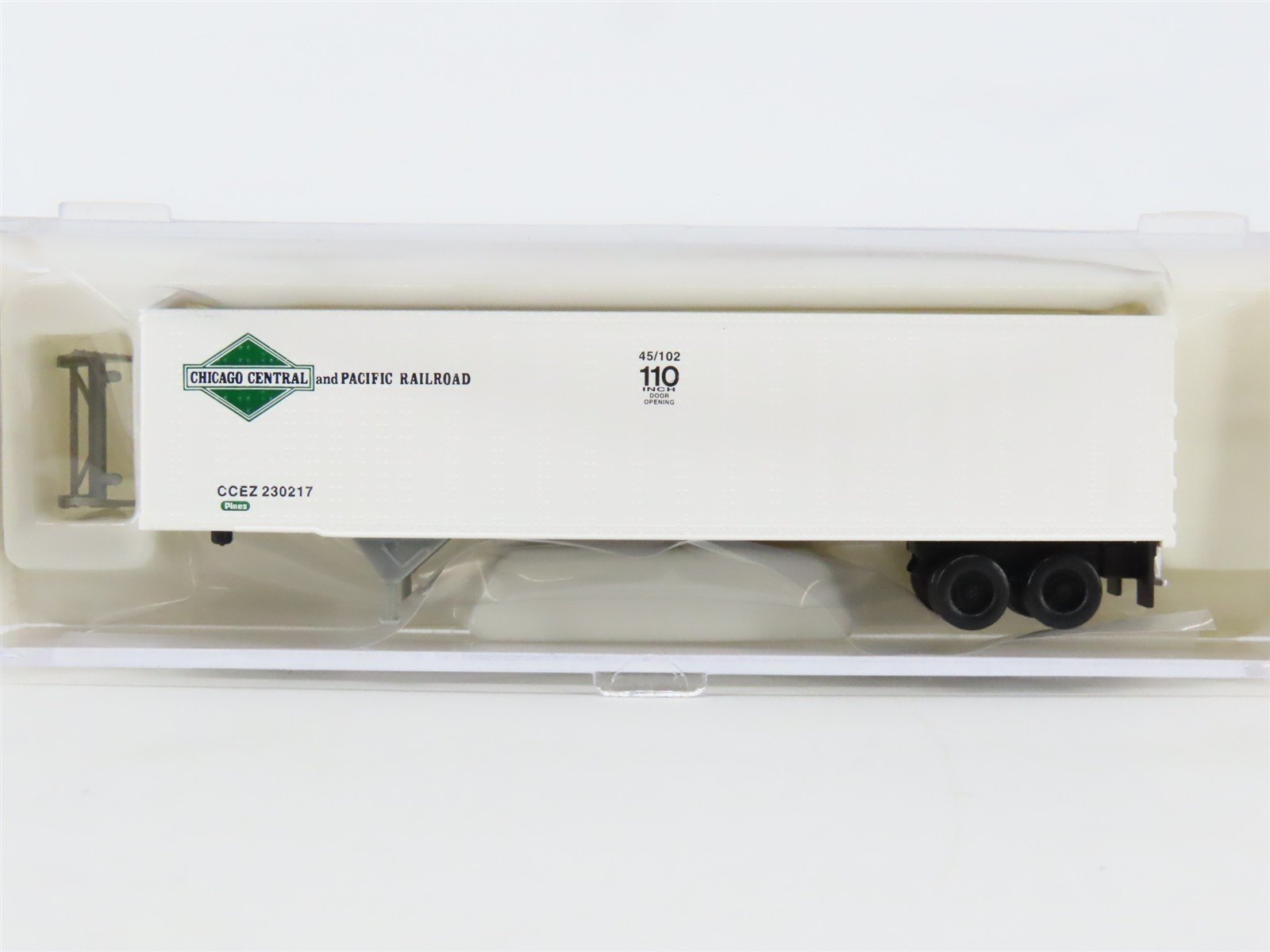 N Scale Atlas 29611 CCEZ Chicago Central & Pacific 45' Pines Trailer #230217