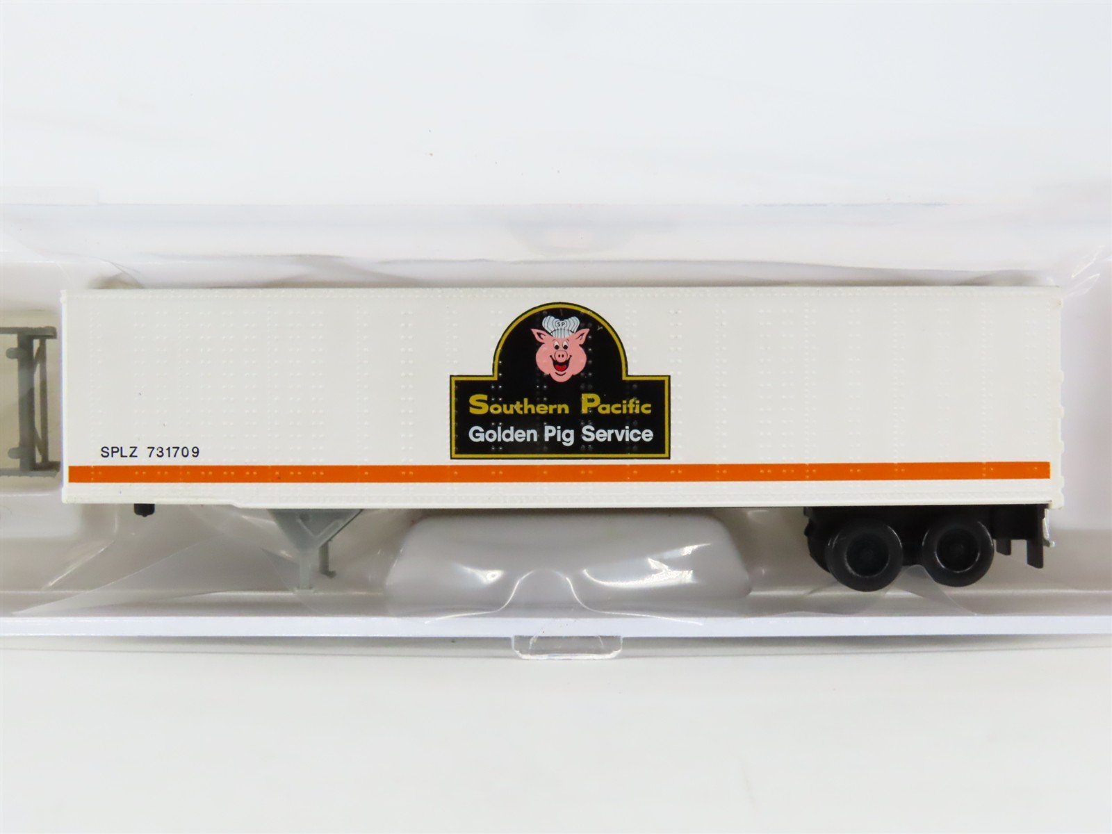 N Scale Atlas 29751 SPLZ Southern Pacific "Golden Pig" 45' Pines Trailer #731709