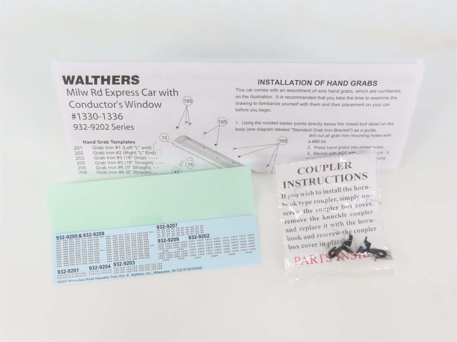HO Walthers 932-9202 MILW 1955 Twin Cities Hiawatha Baggage Express Passenger