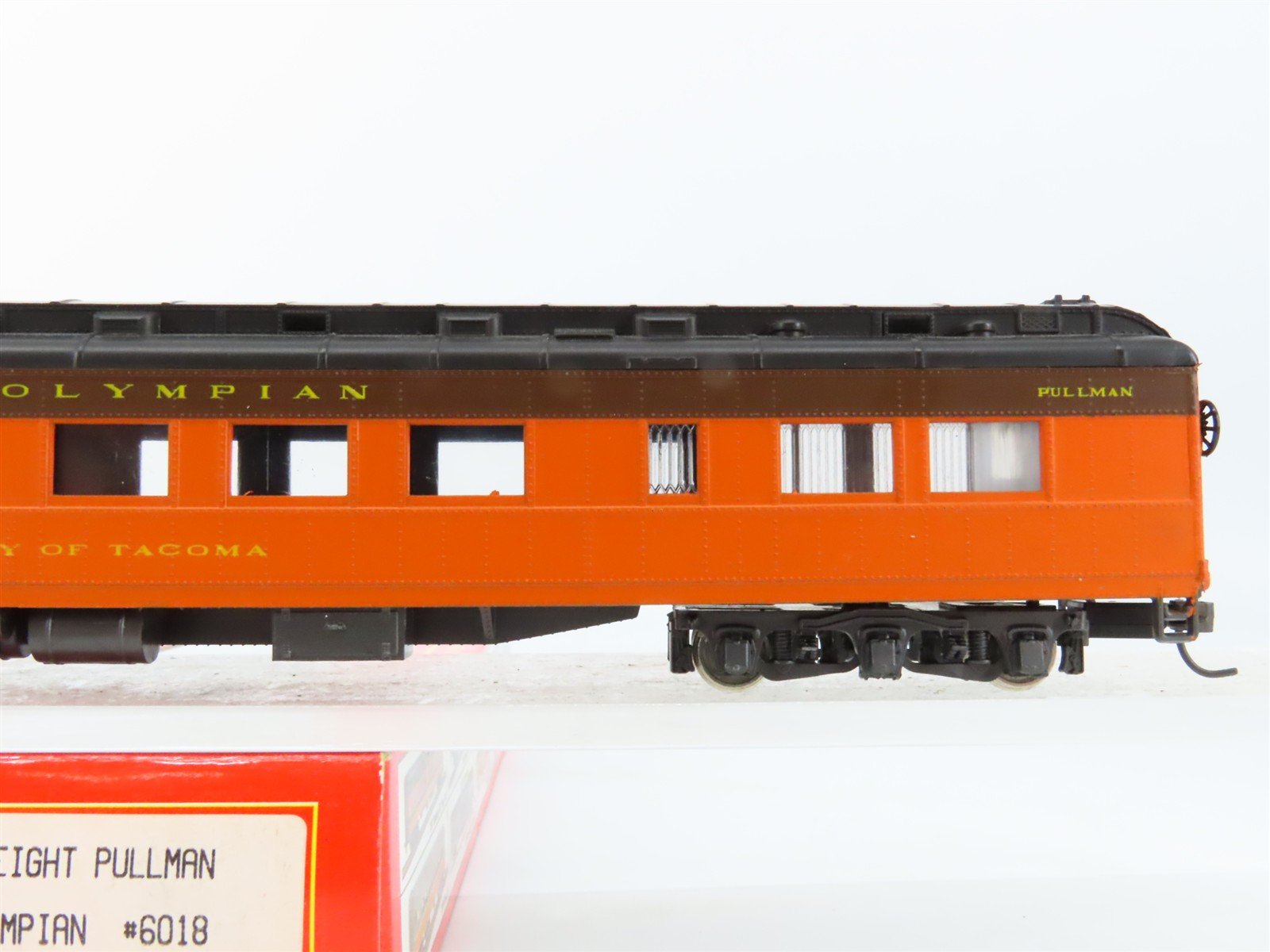HO Scale IHC/Rivarossi MILW Milwaukee Olympian Hiawatha Observation Passenger