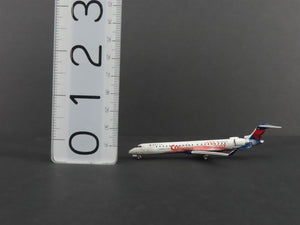 1:400 Scale GeminiJets GJDAL910 Die-Cast Delta Bombardier CRJ900 Aircraft N695CA