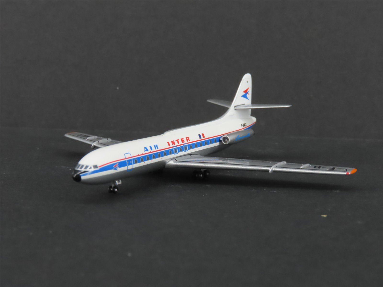 1:400 Scale AeroClassics Die-Cast Air Inter Caravelle SE-210 Aircraft F-BNKK