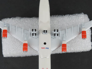 1:500 StarJets SJAS132 Die-Cast SAS Airbus A340-300 Aircraft SE-REA w/ Stand