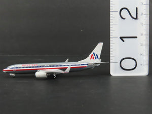 1:400 Gemini Jets GJAAL1140 Die-Cast American Airlines 737-823 Airliner N962AN