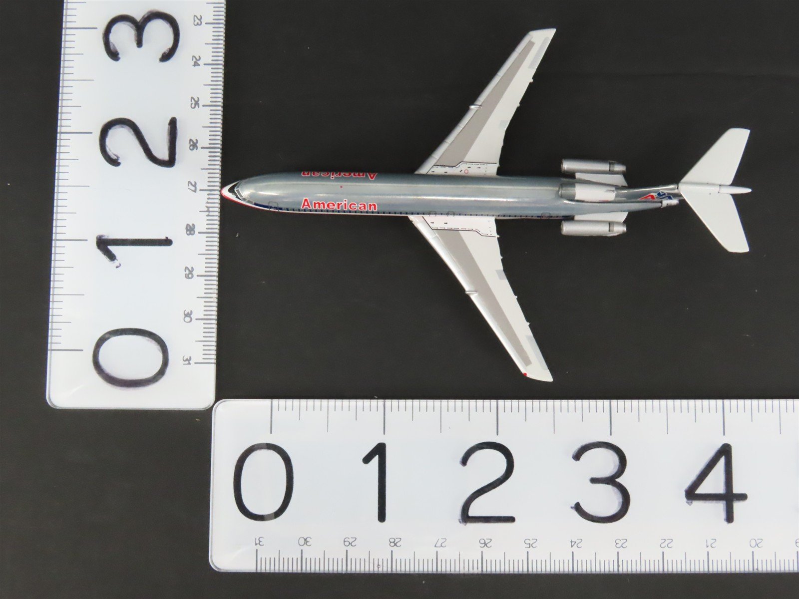 1:400 Gemini Jets GJAAL088 Die-Cast American Airlines 737-227A Airliner N718AA
