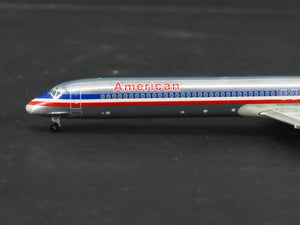 1:400 Gemini Jets GJAAL1113 Die-Cast American Airlines MD-82 Airliner N574AA