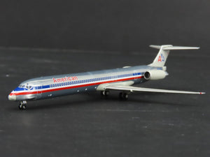 1:400 Gemini Jets GJAAL1113 Die-Cast American Airlines MD-82 Airliner N574AA