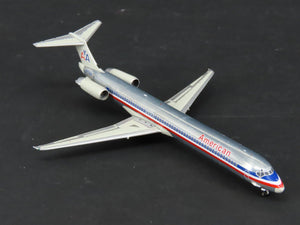 1:400 Gemini Jets GJAAL1113 Die-Cast American Airlines MD-82 Airliner N574AA