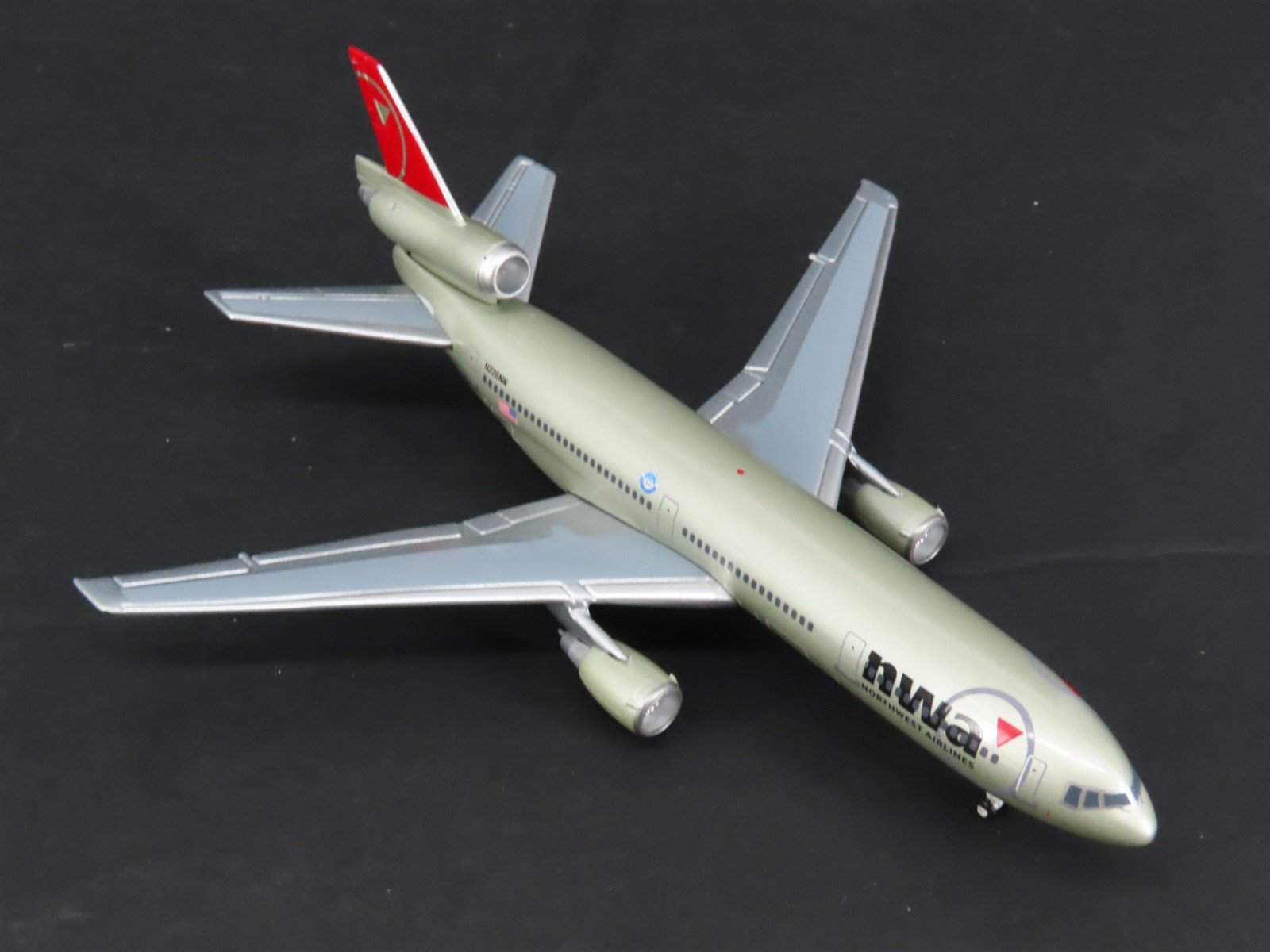 1:400 Gemini Jets II GJNWA404 Die-Cast NWA Northwest MD DC-10-30 Airliner N226NW