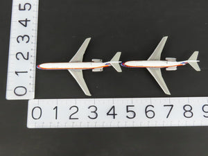 1:400 Dragon Wings Jet-X JX043 Die-Cast United B727-100/200 Airliners 2-Pack