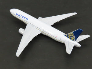 1:400 Scale Die-Cast United Airlines Boeing 777-200 Airliner N128UA