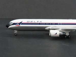 1:400 Gemini Jets II GJDAL454 Die-Cast Delta Boeing B767-332 Airliner N140LL
